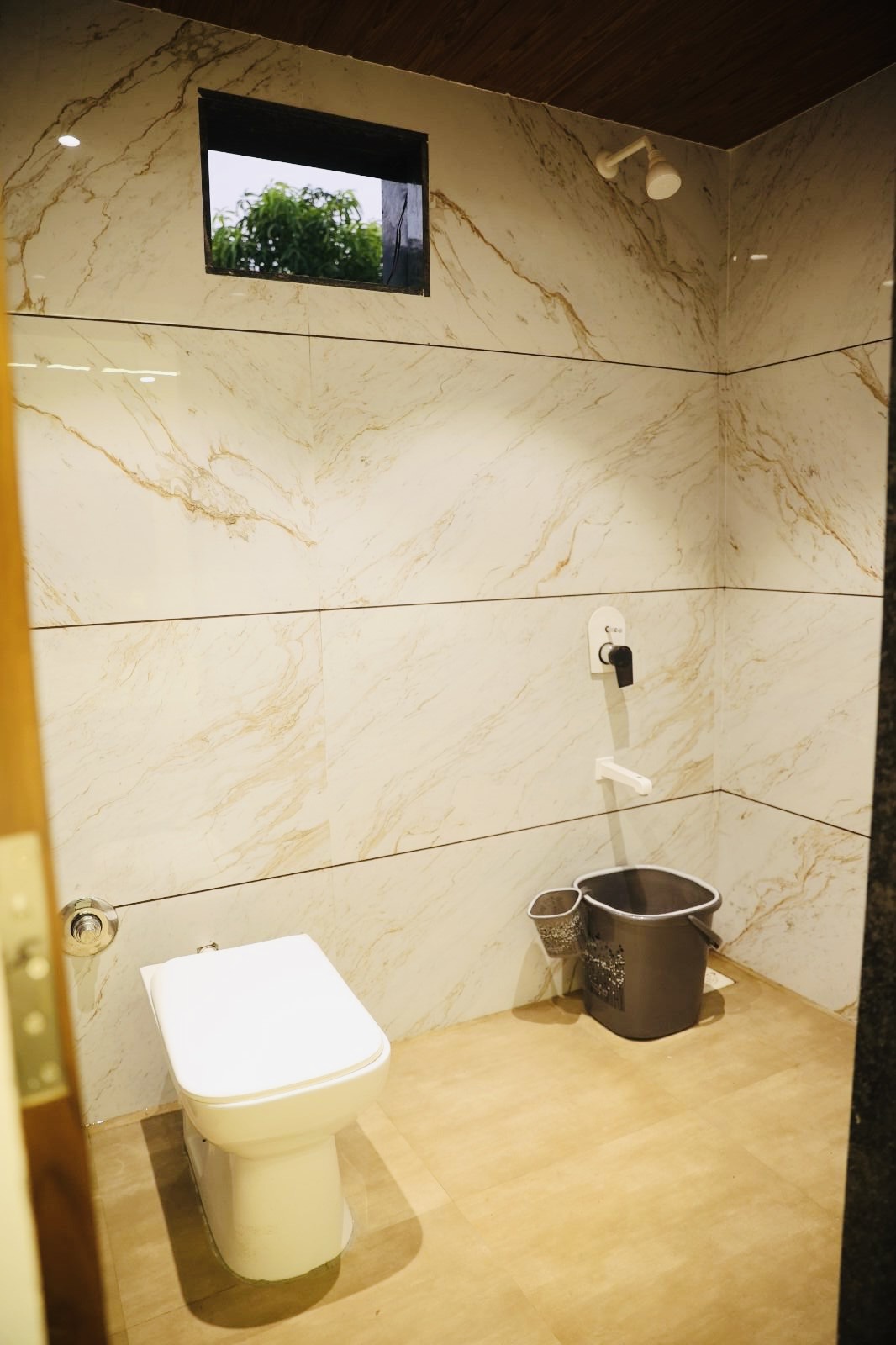 Modern Villa Bathroom